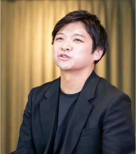 安田 純也氏