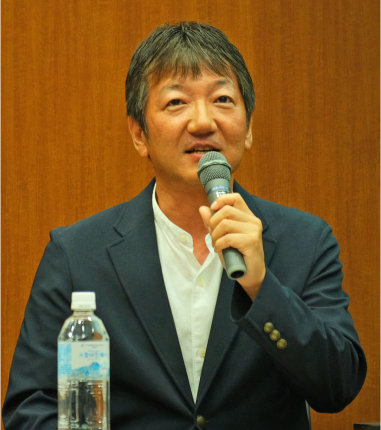 吉原 敬晴氏