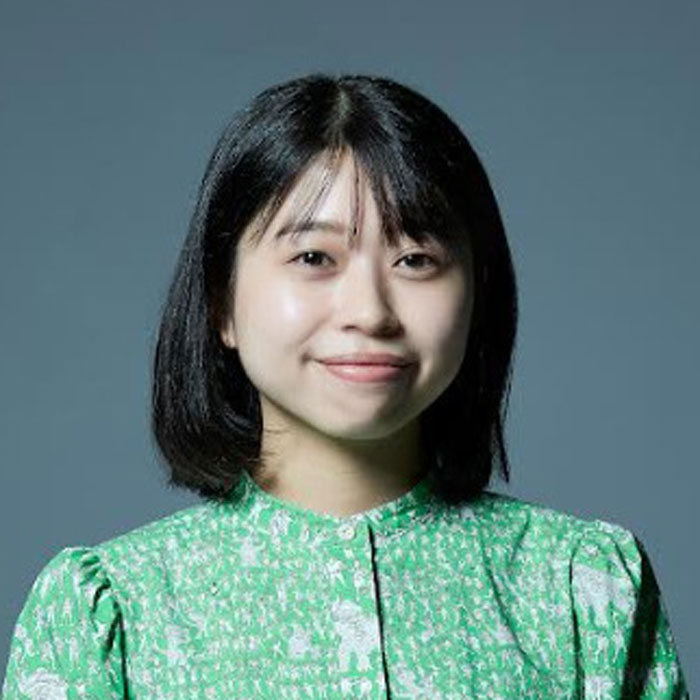 山崎 由佳