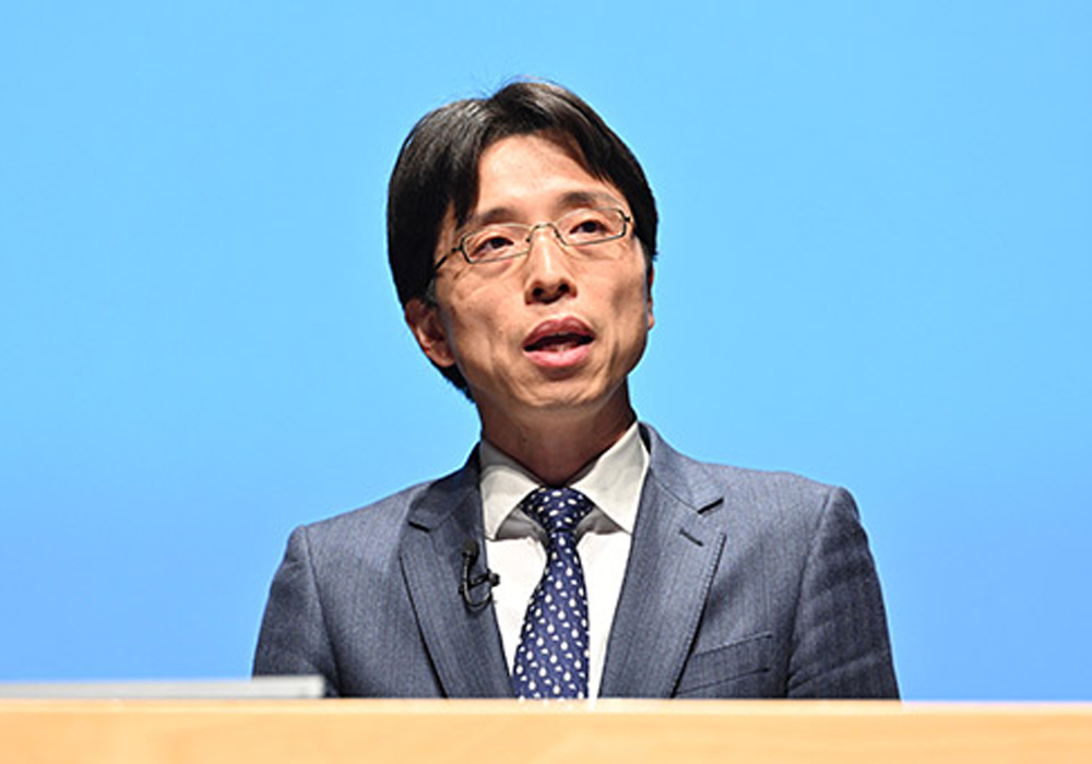 鈴木 正臣 氏