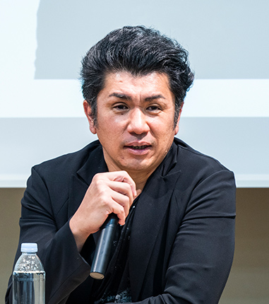 只石 昌幸 ⽒