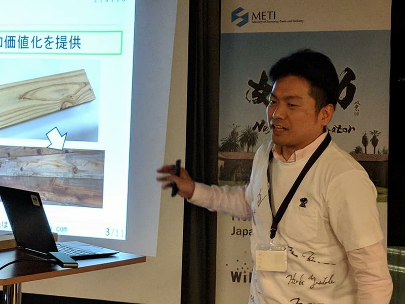 浜松ホトニクス時代の酒井氏もかつて経産省の始動メンバーに選ばれ、社内ベンチャーを立ち上げ、小林氏のメンターも務めた