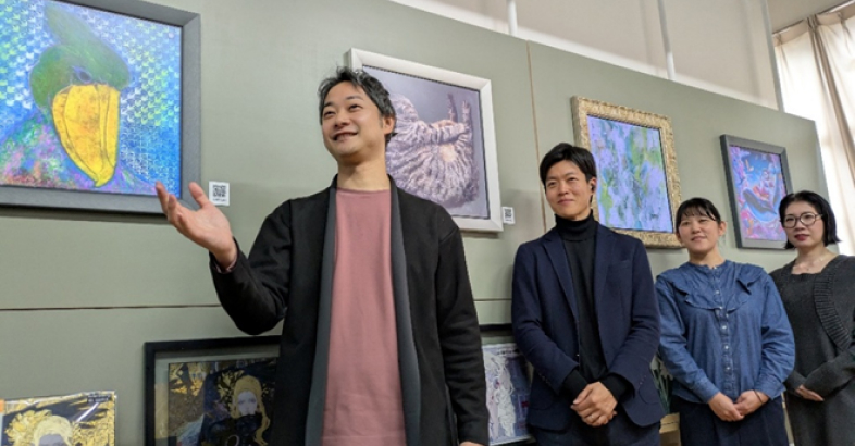 IDEABLE WORKSの寺本氏は数多くのアーティストが自分の作品を多くの人たちに見て喜んでもらえる機会を提供しようとしている