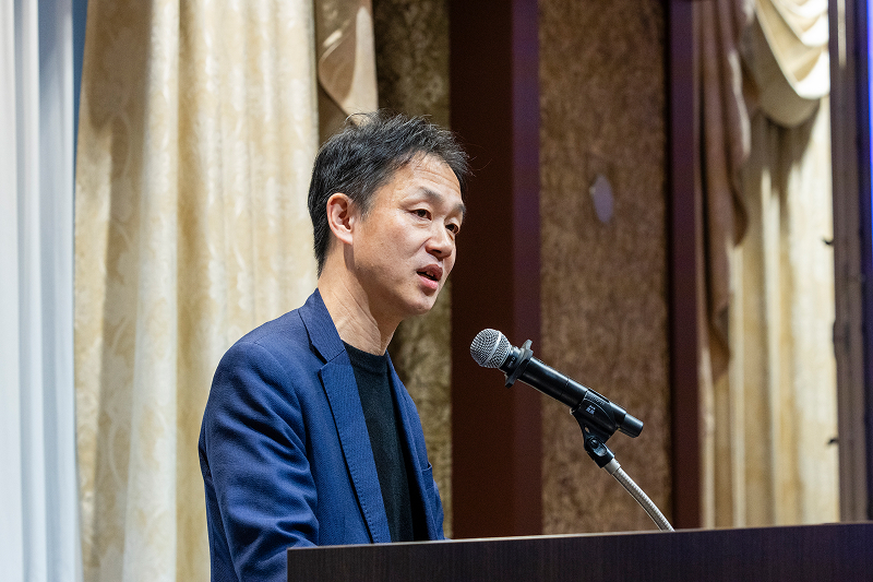 リバースピッチで「地域の有力企業をさらに強くしたい」と語ったストライクの荒井社長