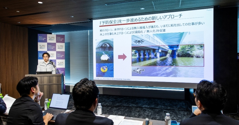 萩野谷氏は水上ドローンを使った老朽インフラの点検が早急に求められていると強調した