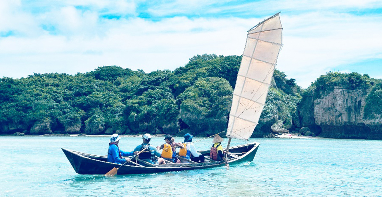 海ん道では糸満の漁師にとって伝統的なサバニを体験するツアーも計画している。