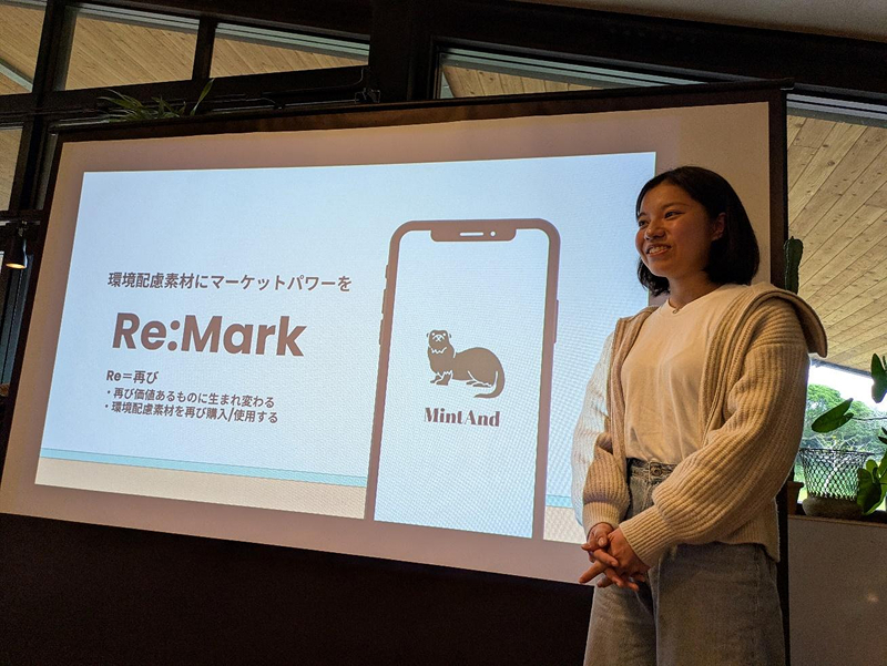 弘前大学の牧方方氏は廃棄される養殖ホタテの貝殻のアップリサイクル事業に挑んでいる