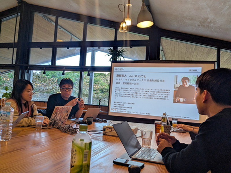 藤野氏は投資家としての豊富な経験を踏まえて、起業家に何が必要なのか具体的なエピソードで伝えた