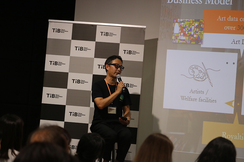 モデレーターのMTG Ventures・地域と人と未来 パートナー 松渕祐也氏。地域と人と未来では、地域課題を解決するシード特化型ファンド「Central Japan Seed Fund」を運営している